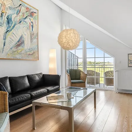 Feriehus Stunning In