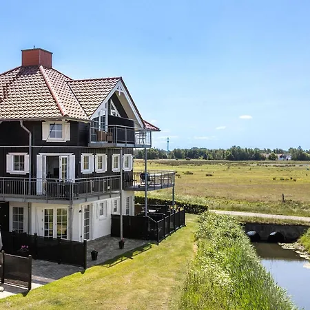 Feriehus Stunning In Bogense